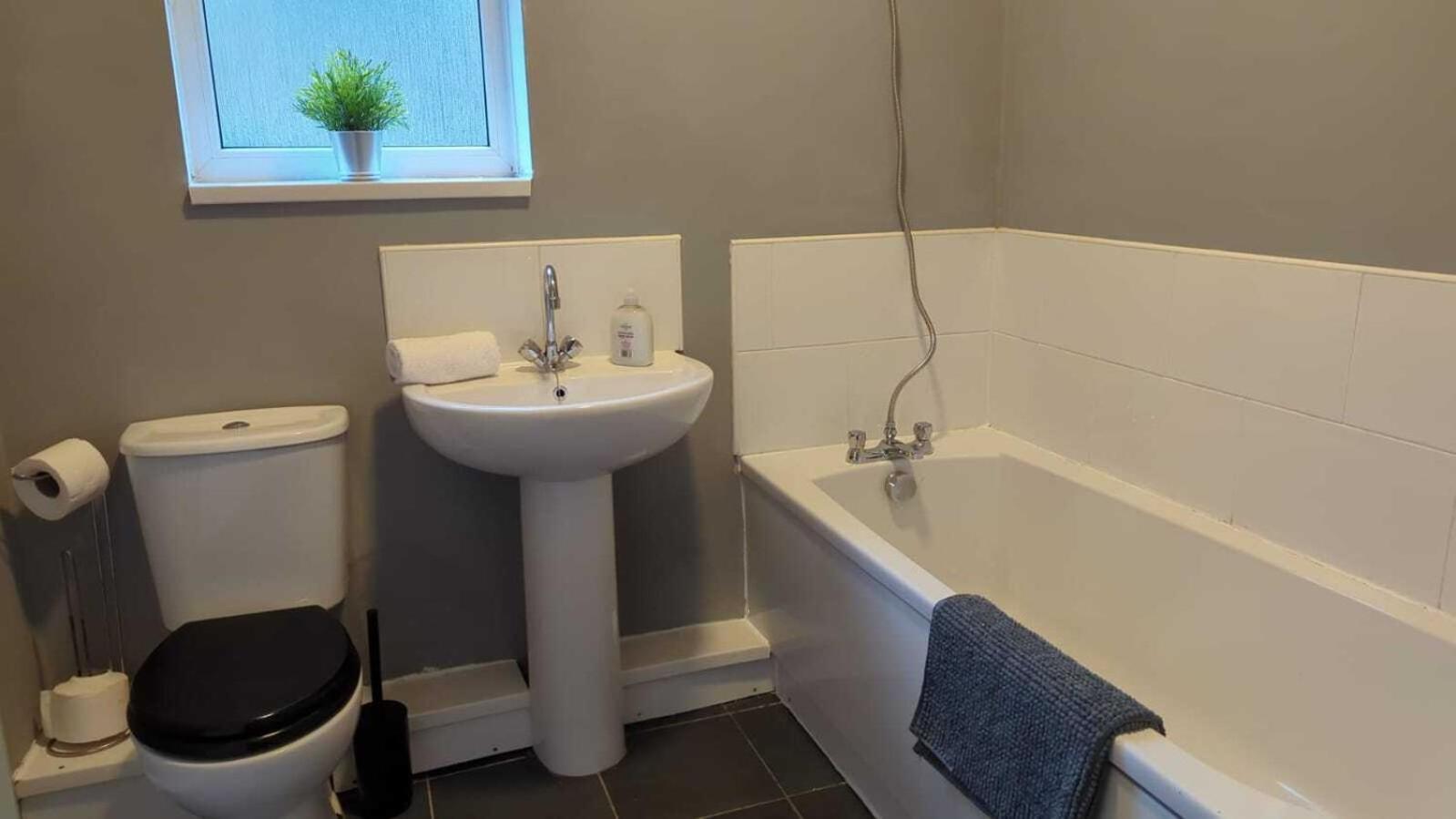 Alexander Apartments South Shields 3 מראה חיצוני תמונה